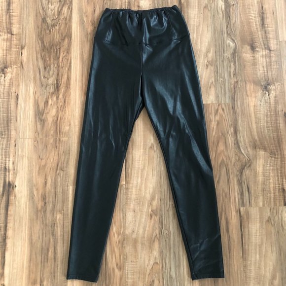 🦊Wilfred Aritzia Darian Vegan Leather Leggings - Picture 3 of 10